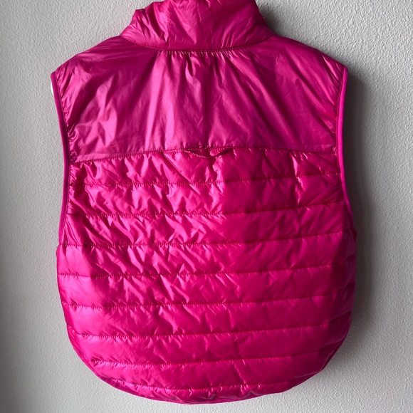 JoyLab Hot Pink Quilted Vest. Women’s Size Medium - Picture 4 of 6